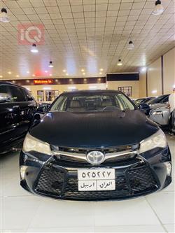 تۆیۆتا کامری